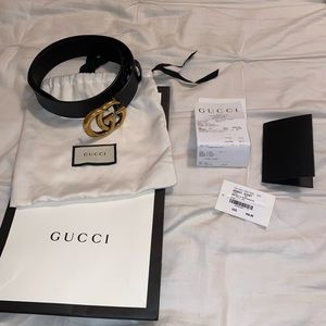 GUCCI Belt GG Marmont Dollar Pigprint in Black!